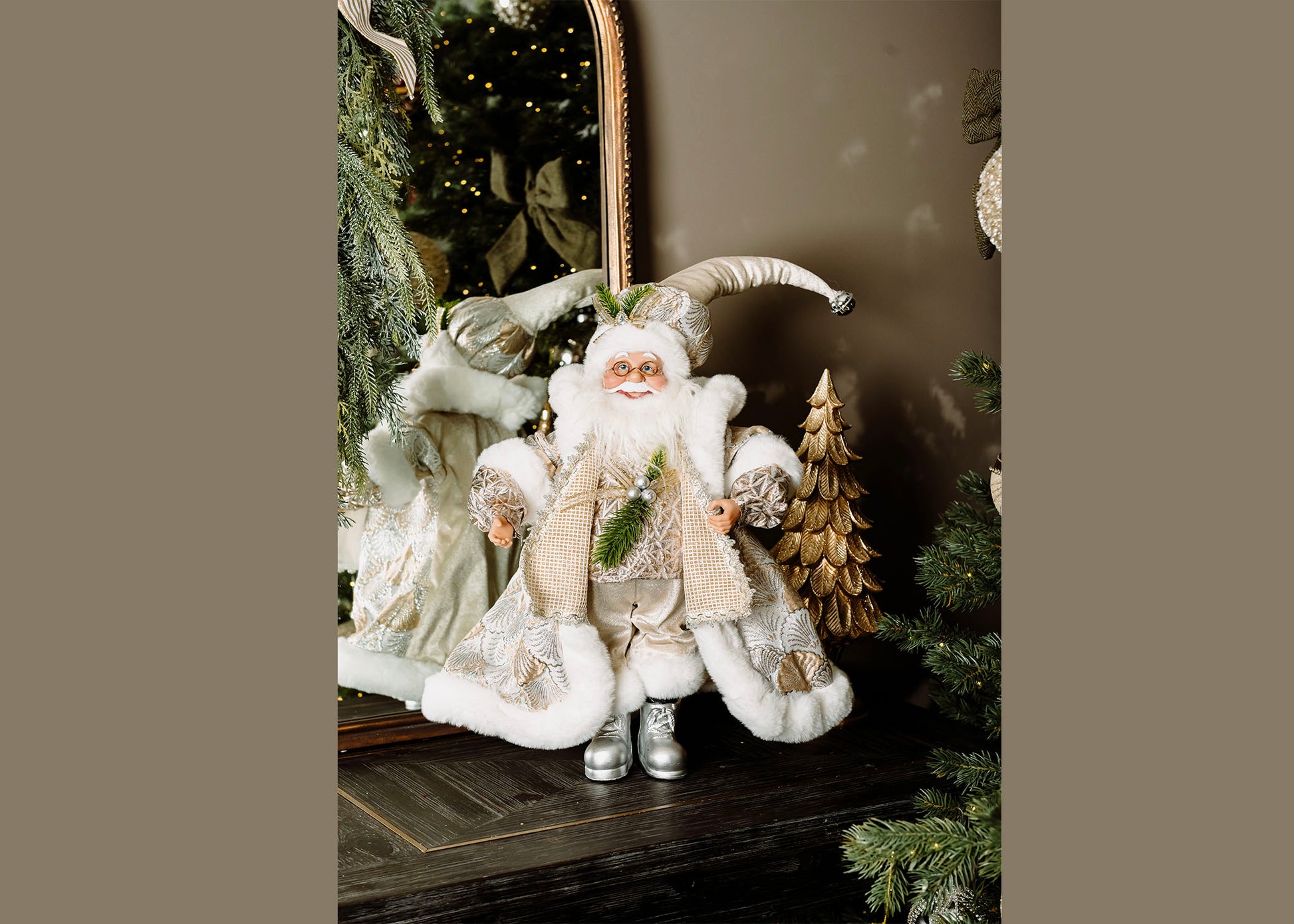 “luxurious white and gold standing Santa Claus Christmas decor”

“elegant Santa figurine for mantel”

“white and gold Santa holiday decoration”

“Christmas Santa statue for entryway decor”